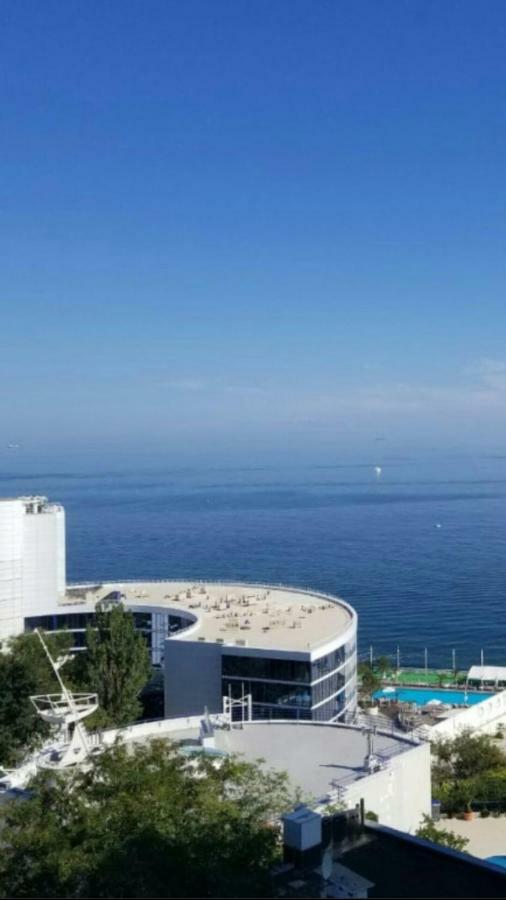 Апартаменты В 50 Метрах От Моря Odessza Kültér fotó